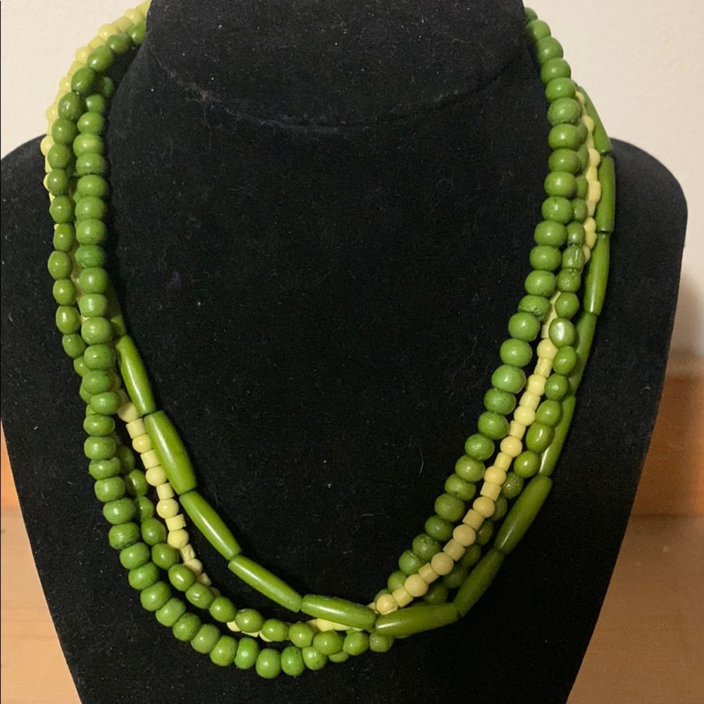 Elegant Green Beaded Necklace